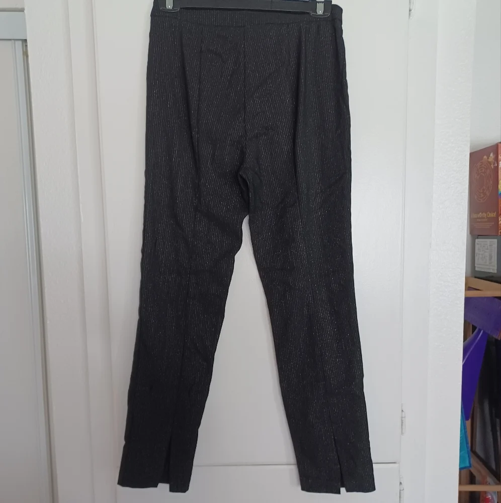 Worthington Slim Leg Black w/ Gold striped threading - size 4 - Picture 8 of 8